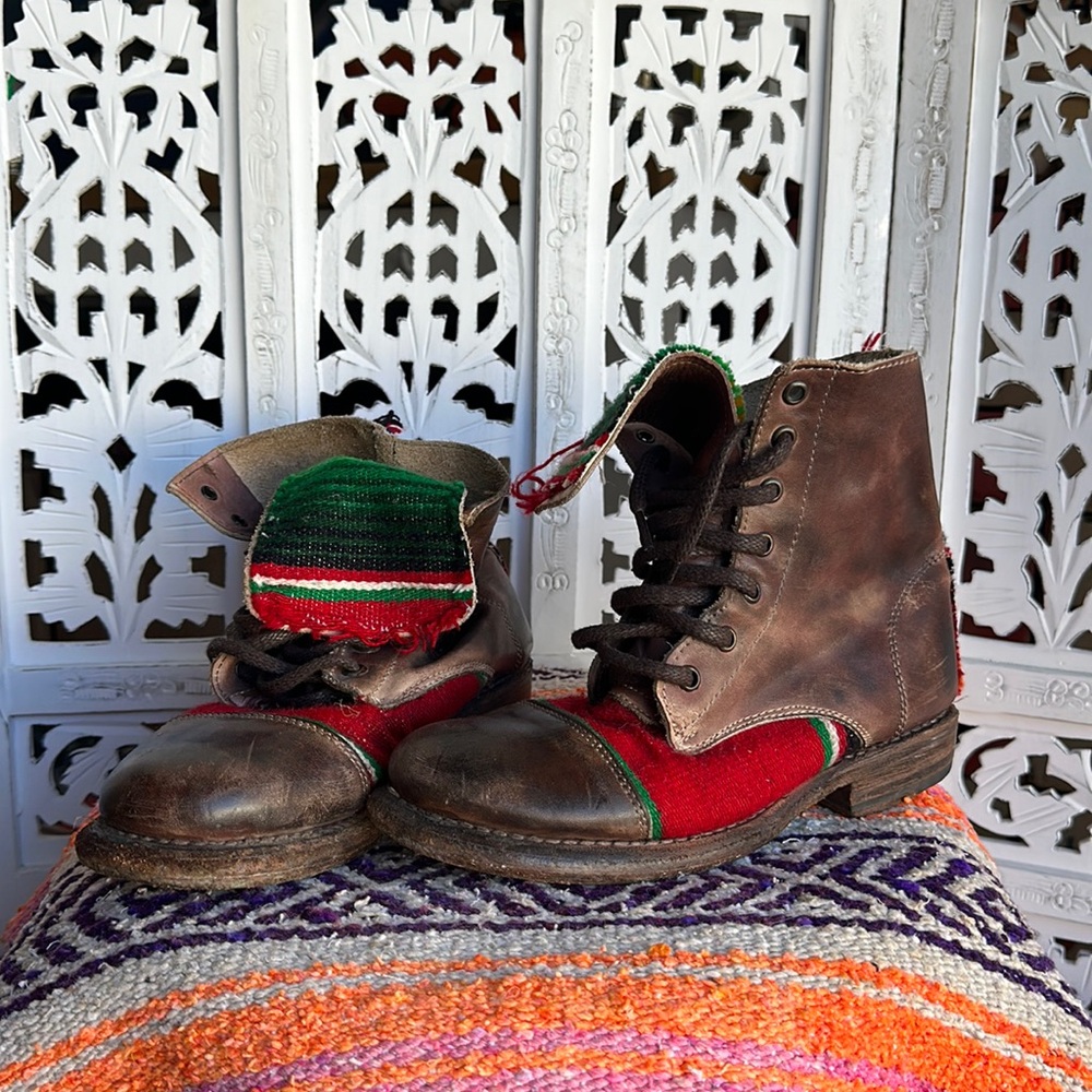 Vintage bed|stu handmade leather boots